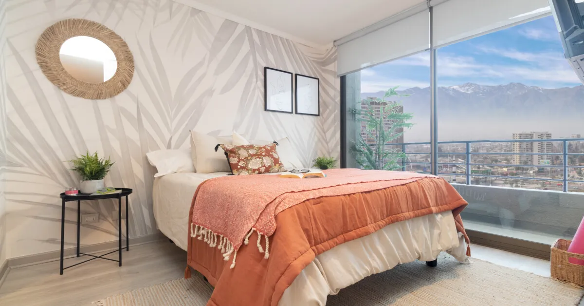 Dormitorio principal con vista a la cordillera